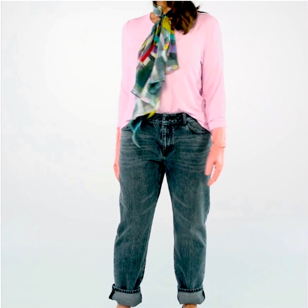 | NWT Cabi STAPLE SCARF